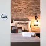Urban 4*