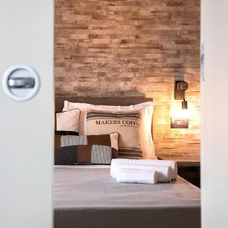 Urban 4*