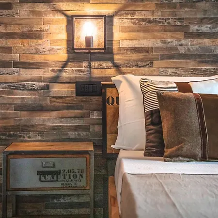 Bed & Breakfast Urban 4*