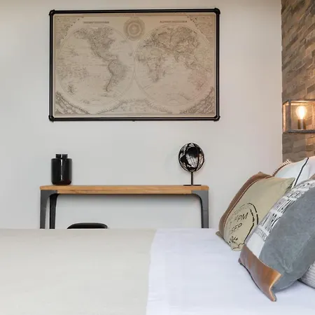 Urban Bed & Breakfast 4*