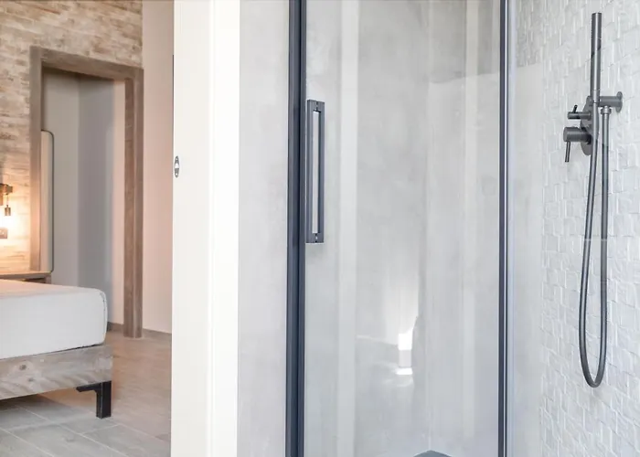 Urban לינה וארוחת בוקר